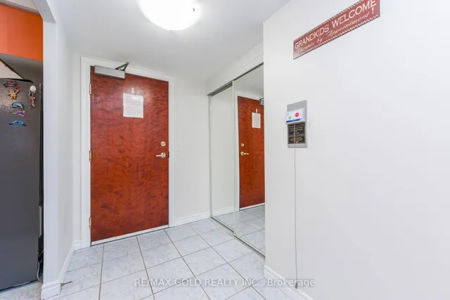 Additional image 6 of 100 Burloak Dr Unit 2411