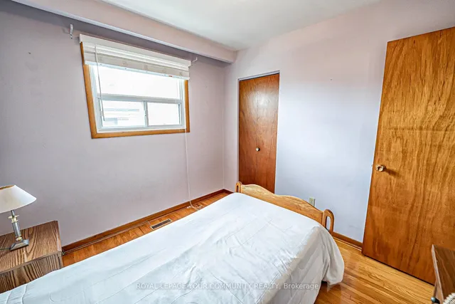 Additional image 22 of 10 Grenadine Crt