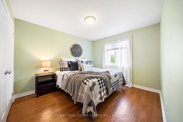 Additional image 36 of 5449 Valleyhigh Dr