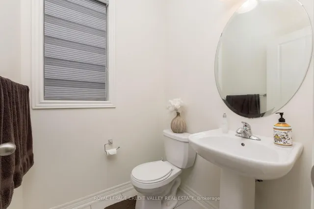 Additional image 22 of 83 Padbury Tr