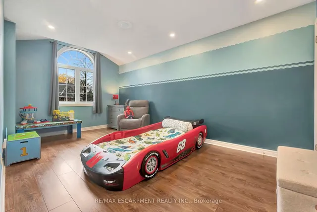 Additional image 19 of 2252 Walker's Line Unit 4