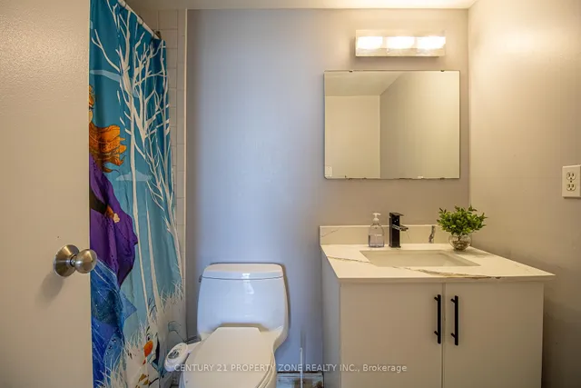 Additional image 26 of 25 Kensington Rd Unit 1612