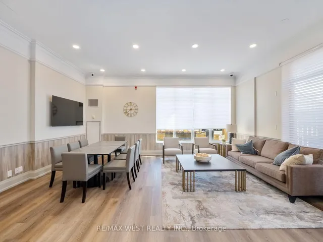 Additional image 32 of 4196 Dundas St Unit PH 609