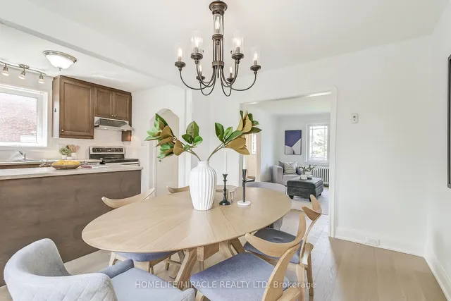 Additional image 14 of 133 Queens Dr