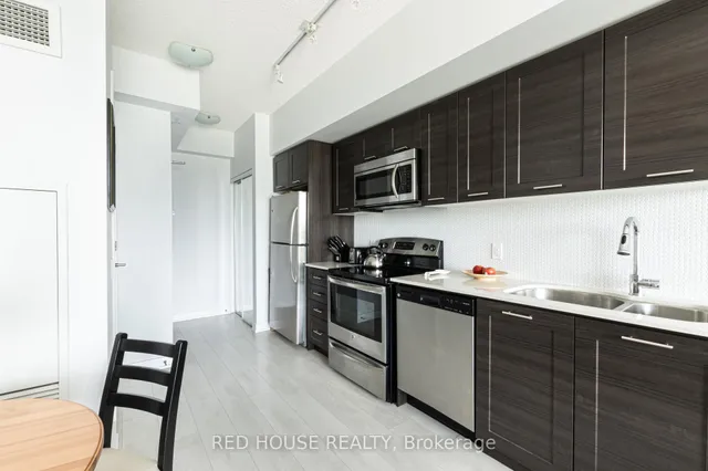 Additional image 10 of 2200 Lakeshore Blvd Unit 2506