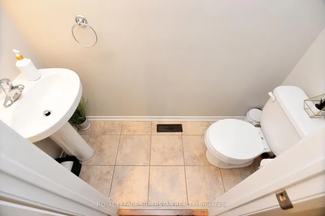 Additional image 28 of 15 Gemstone Lane