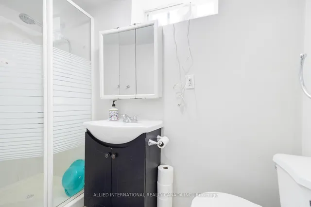 Additional image 15 of 467 Gilbert Ave