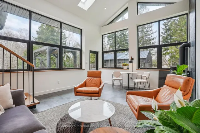 Additional image 23 of 3 Forest Ave