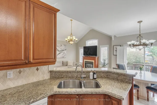 Additional image 17 of 2444 Salcome Dr