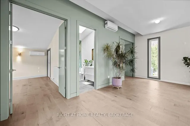 Additional image 4 of 704 Cedar Ave