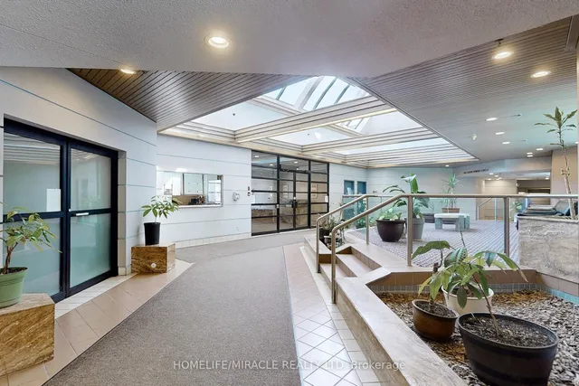 Additional image 4 of 160 Alton Towers Circ Unit 209