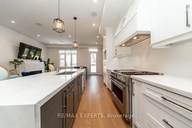 Additional image 18 of 68 Twenty Fourth St