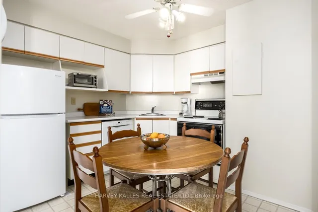 Additional image 9 of 61 Markbrook Lane Unit 911