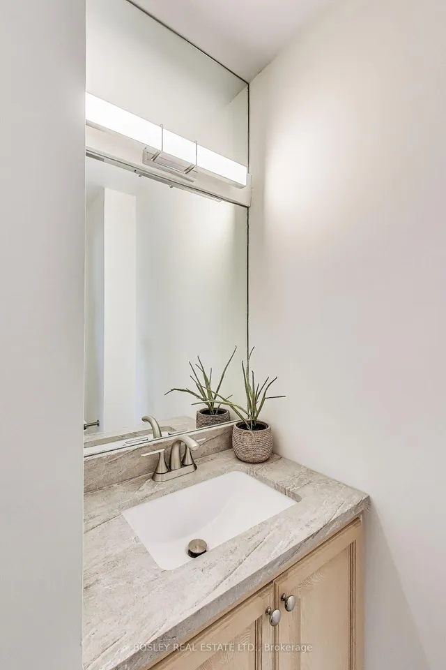 Additional image 30 of 5229 Dundas St Unit PH08