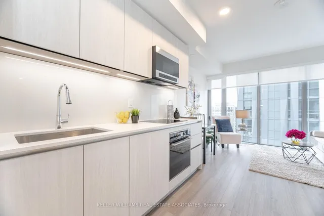 Additional image 7 of 8 Cumberland St Unit 1401