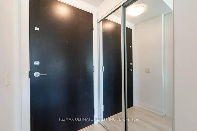 Additional image 2 of 1461 Lawrence Ave Unit 2001