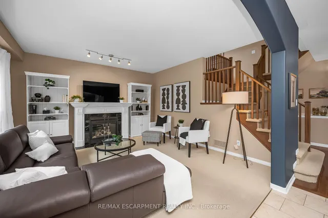 Additional image 13 of 15 Buerkle Crt