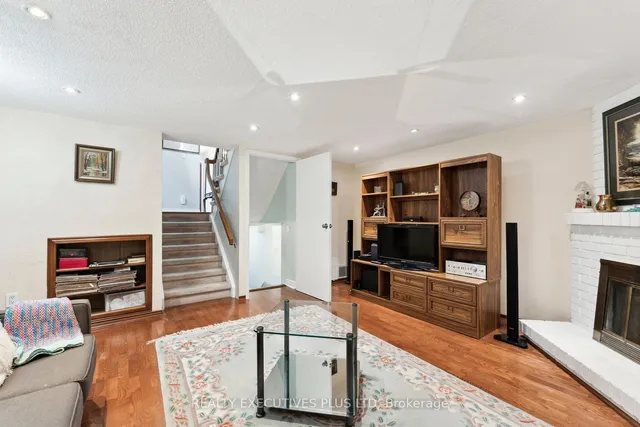 Additional image 34 of 60 Pluto Dr