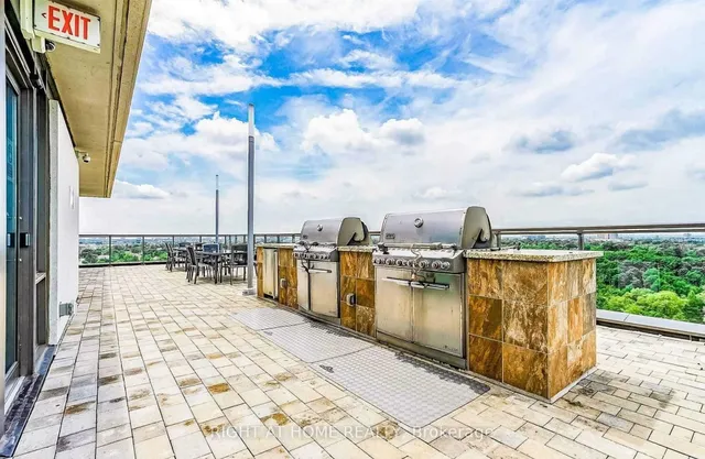 Additional image 17 of 80 Esther Lorrie Dr Unit 817