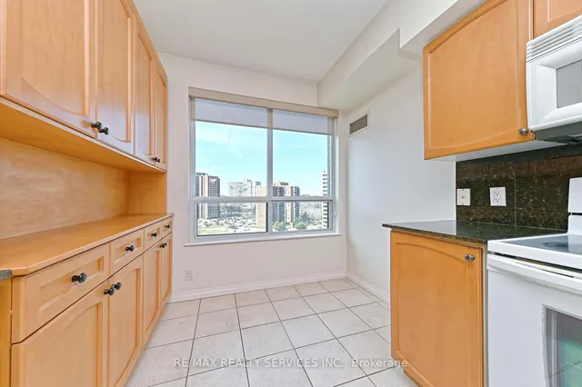 Additional image 15 of 38 Fontenay Crt Unit Suite 1309