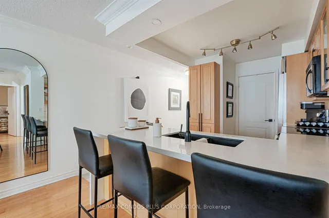 Additional image 4 of 2111 Lake Shore Blvd Unit 912