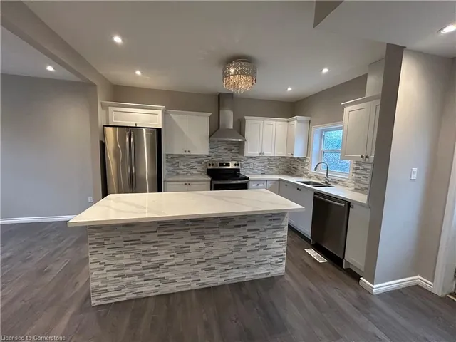 Additional image 6 of 22 Whitfield Ave