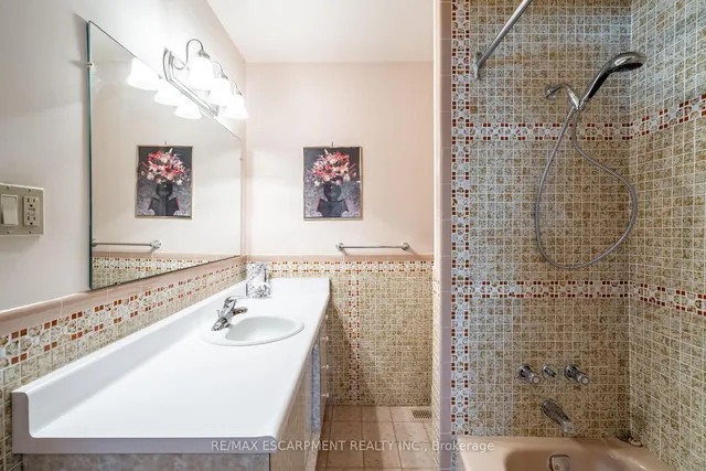 Additional image 21 of 106 Owen Pl