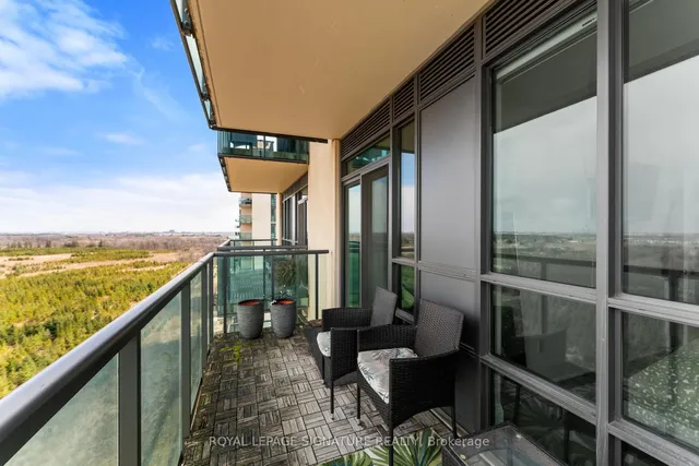 Additional image 18 of 45 Yorkland Blvd Unit 904