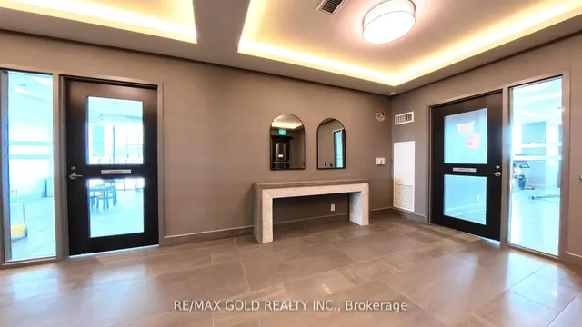 Additional image 23 of 15 Lynch St Unit 704