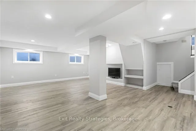 Additional image 23 of 50 Coral Dr