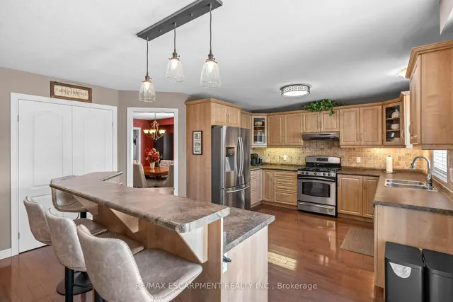 Additional image 15 of 28 Edgecroft Cres