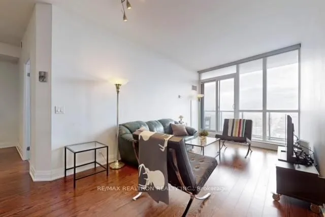 Additional image 7 of 530 St Clair Ave Unit 1701