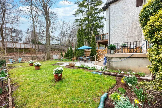 Additional image 44 of 265 Chaplin Cres