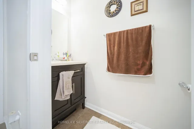 Additional image 34 of 127 Bleasdale Ave