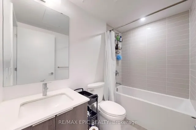 Additional image 17 of 357 King St Unit 2906