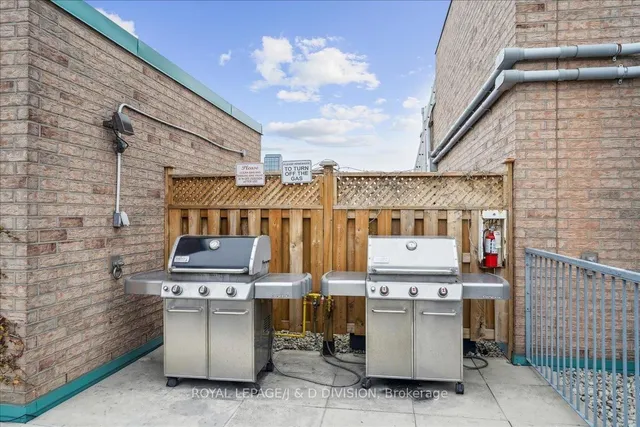 Additional image 28 of 311 Richmond St Unit 701