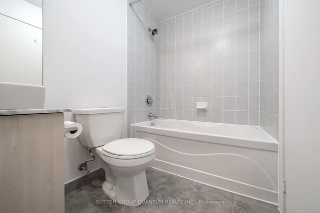 Additional image 17 of 65 Bremner Blvd Unit 2601