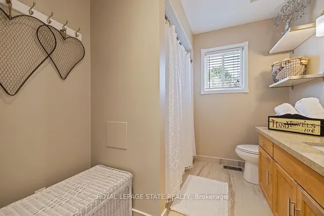 Additional image 23 of 16 Linington Tr