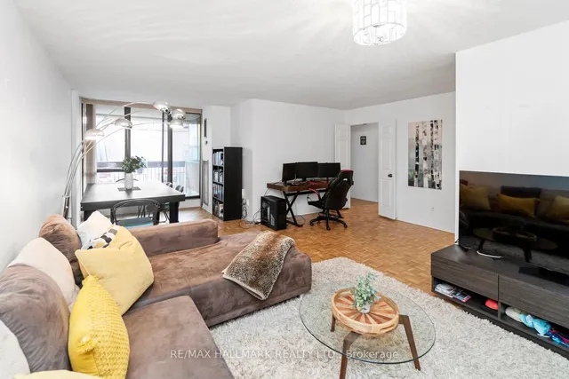 Additional image 11 of 89 Mccaul St Unit 417