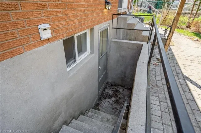 Additional image 40 of 36 Tilley Crt