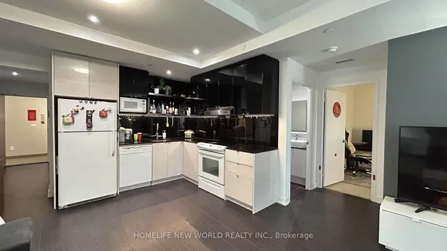 Additional image 3 of 72 Esther Shiner Blvd Unit 221