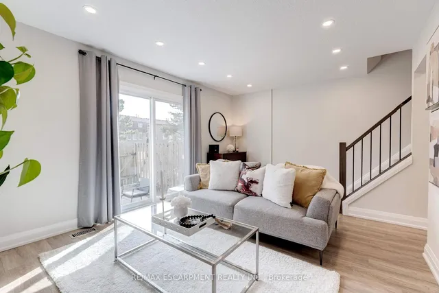 Additional image 14 of 1115 Paramount Dr Unit 53