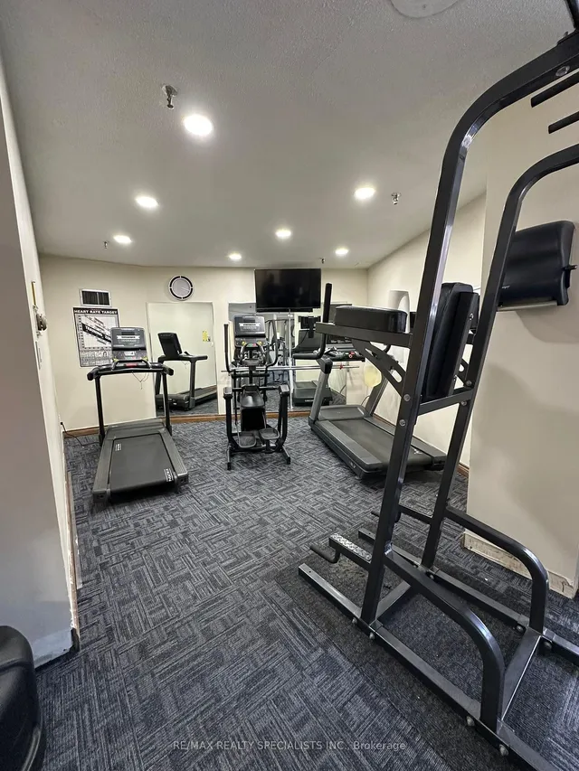 Additional image 10 of 3695 Kaneff Cres Unit 1602