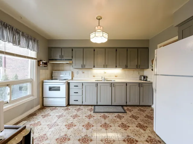 Additional image 8 of 3665 Flamewood Dr Unit 29