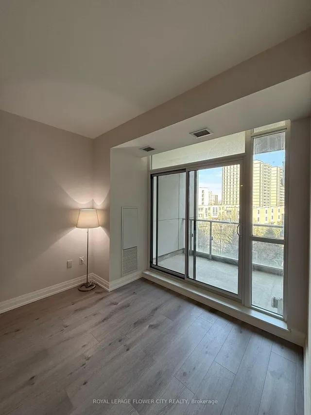 Additional image 4 of 62 Forest Manor Rd Unit 304