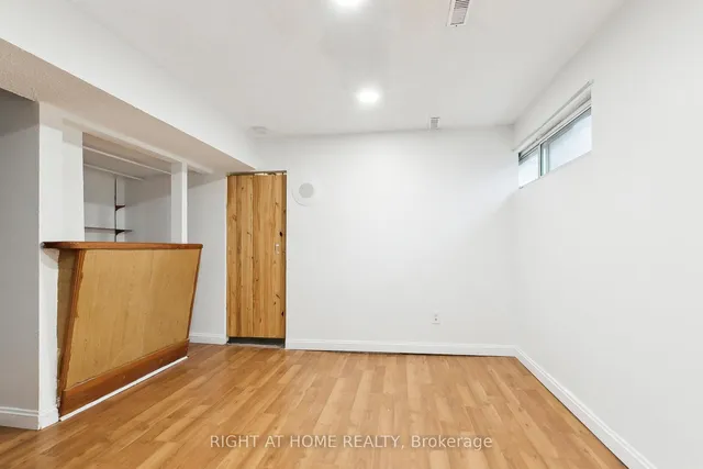 Additional image 32 of 15 Huntingwood Dr Unit 29