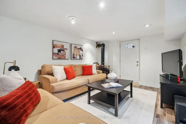 Additional image 23 of 41 Tyre Ave