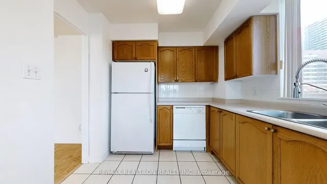 Additional image 14 of 28 Empress Ave Unit 505