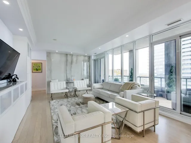 Additional image 2 of 35 Balmuto St Unit 4402