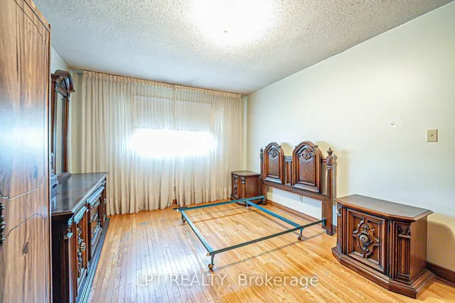 Additional image 28 of 71 Arthur Griffith Dr